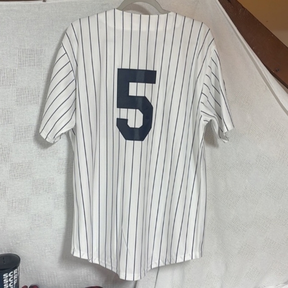 ***SOLD***Mitchell & Ness Joe DiMaggio 1951 Ney York Yankees Jersey..Size 50. - Picture 8 of 8